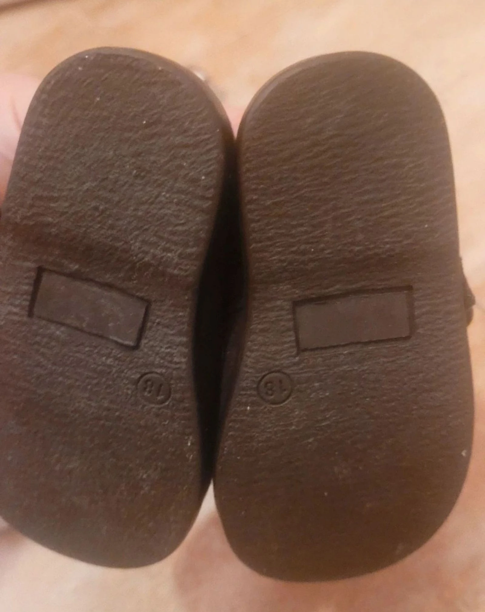 Lot van 4 paar nieuwe babyschoenen ideaal voor de zomer en tussenseizoen – photo 3